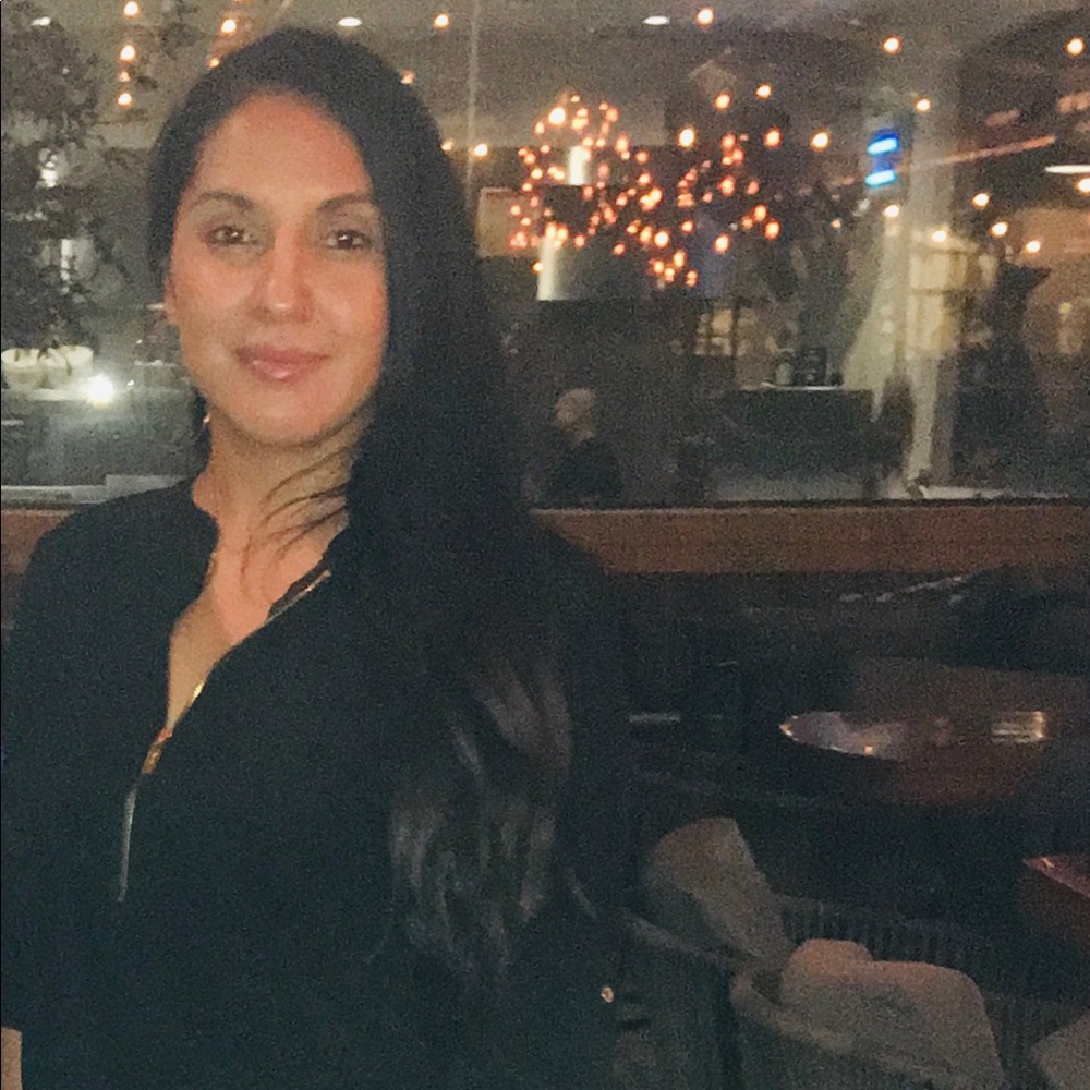 Meet your Posher, Lidia